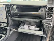 RANGER Ranger Wildtrak Double Cab 2.3 PHEV 205 kW/278 pk Automaat | Uit Voorraad Leverbaar | Prijs inclusief BPM & Kosten rijklaar maken | 5 persoons | GRIJS kenteken** | Elektrische Rollertop | Trekhaak | Adaptive Cruise control