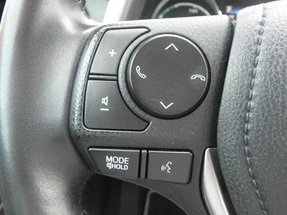 Toyota RAV4 2.5HYBRID 145KW 2WD CVT 2016 First Edition