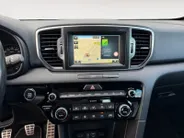 Kia Sportage 1.6 T-GDI GT-Line First Edition | NAVIGATIE | CLIMATE & CRUISE CONTROLE | LEDER | TREKHAAK | ALL SEASON BANDEN |