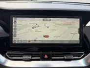 Kia e-Niro DynamicLine 64 kWh | Zeer nette auto | SoH 100% | Navigatie | Apple CarPlay & Android Auto | Achteruitrijcamera |