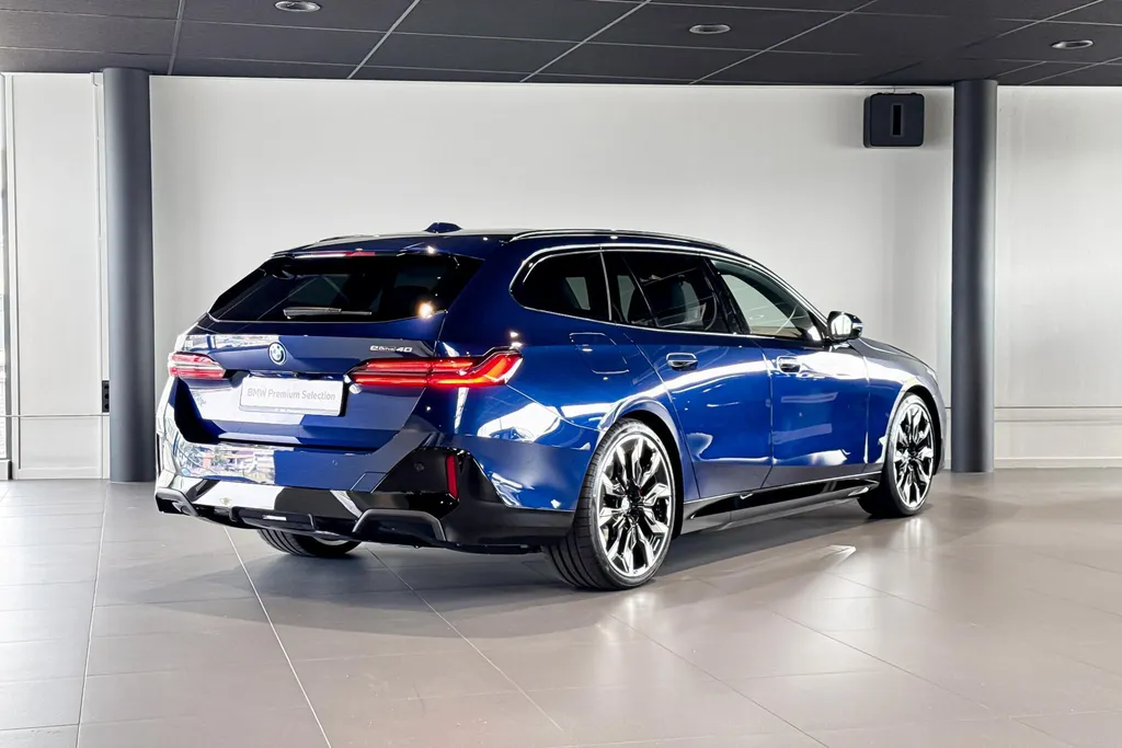BMW i5 Touring eDrive40 M Sport Edition