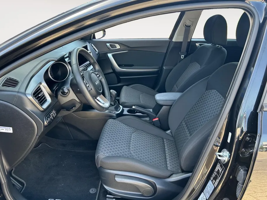 Kia Ceed Sportswagon 1.0 T-GDi ComfortLine | Navigatie | Apple Carplay/Android | Climate Control | Cruise Control | Metallic |