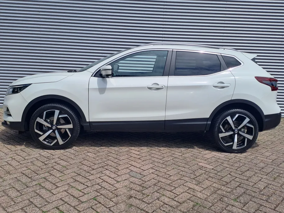 Nissan QASHQAI 1.3 DIG-T Premium Edition | Cruise control | Navi |  DAB | Apple Carplay/Android Auto | 360 Camera | Panorama Dak | Automaat | Leer |  Keyless entry | Keyless start