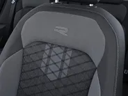 Volkswagen Tiguan 1.4 TSI eHybrid R-Line Business+ · Panoramadak · Trekhaak · 360°Camera · Apple/Android Car Play