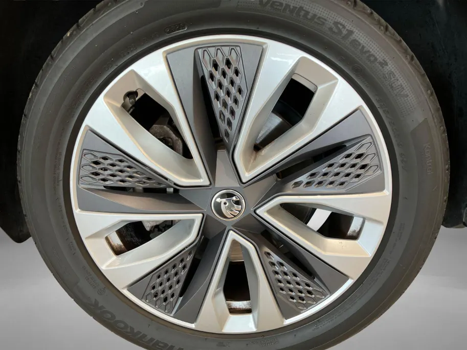 Škoda Kodiaq 1.5TSI/150PK Sportline Business 7p. DSG · Panoramadak · Camera · Leder/Alcantara · Apple/Android Car Play ·