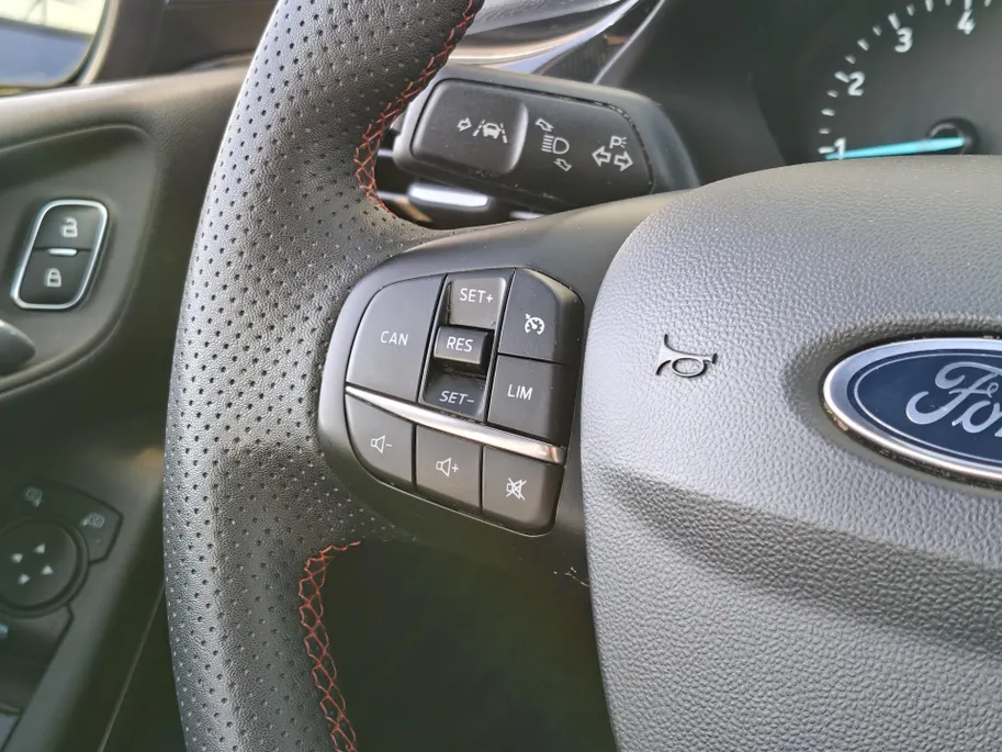 Ford Fiesta 1.0 EcoBoost Hybrid ST-Line | Winter Pack | Apple Carplay Android Auto