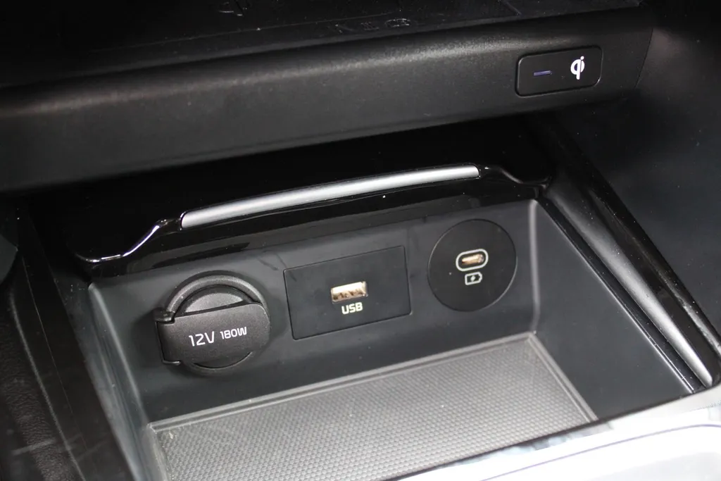 Kia XCeed 1.0 T-GDi DynamicPlusLine | Airco | Navi | Cruise | Camera | 18' LM |