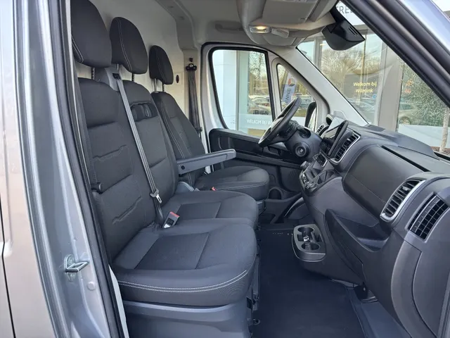 Toyota ProAce Max Elec 3.5t L3H2 Navigator 110KWH Trekgewicht 2400 kg