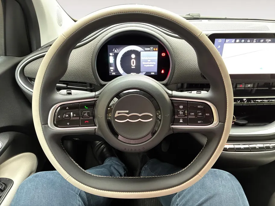 Fiat 500 La Prima 42 kWh NAVI | LEDER | LM VELGEN | SOH 98,43%