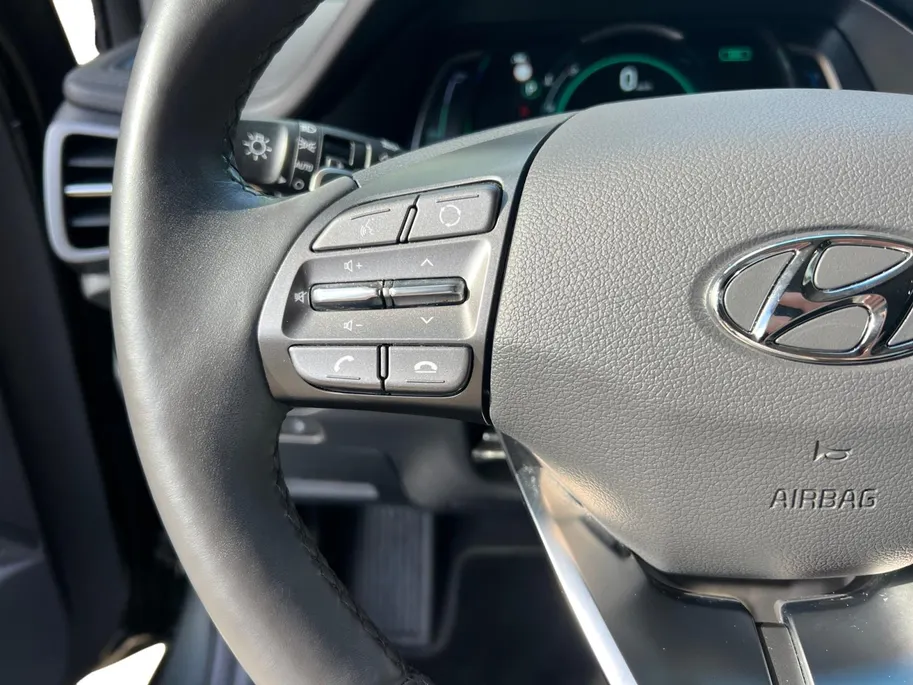 Hyundai IONIQ 1.6 GDi PHEV Premium 142PK | 52km elektrisch WLTP | Navigatie | Cruise Control | Climate Control | Apple Carplay & Android Auto | DAB radio | Keyless entry | Draadloze telefoonlader |