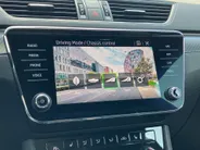 Škoda Superb 1.4TSI 160KW/218PK Sportline DSG · Panoramadak · Trekhaak · Camera + Parkeersensoren · Stoelverwarming  voor & achter ·