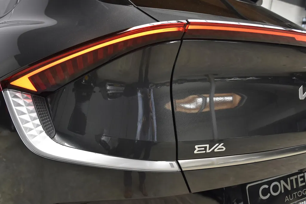 Kia EV6 63kWh 170pk RWD Plus NIEUW - SNEL LEVERBAAR