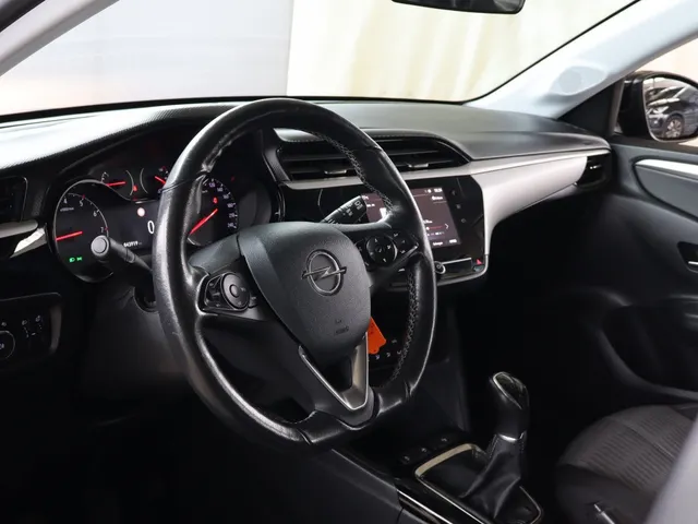 Opel Corsa 1.2 Edition | Stuur & stoelverwarming | Trekhaak