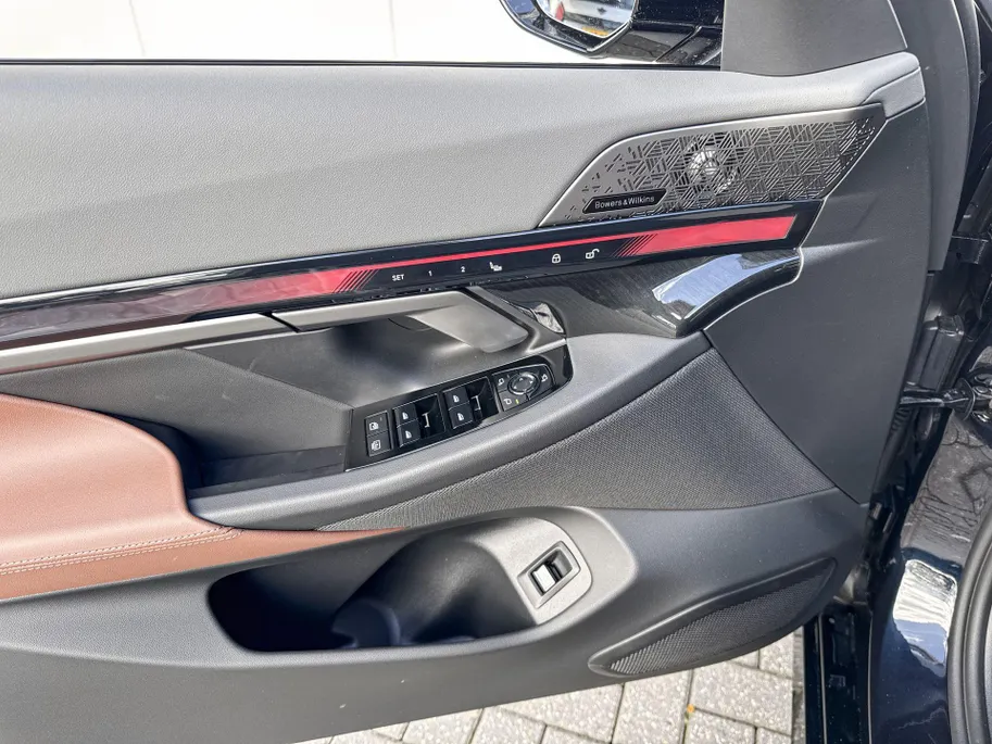BMW i5 Sedan M60 xDrive