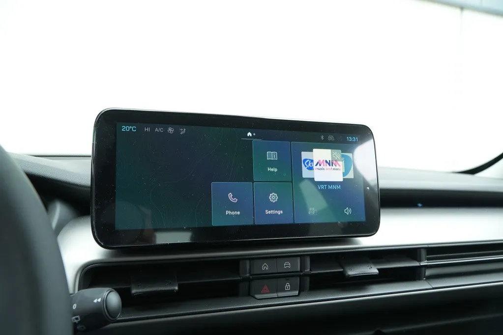 Jeep Avenger Summit 54kWh | Pano | Infotainment | Winter | Camera | 18'