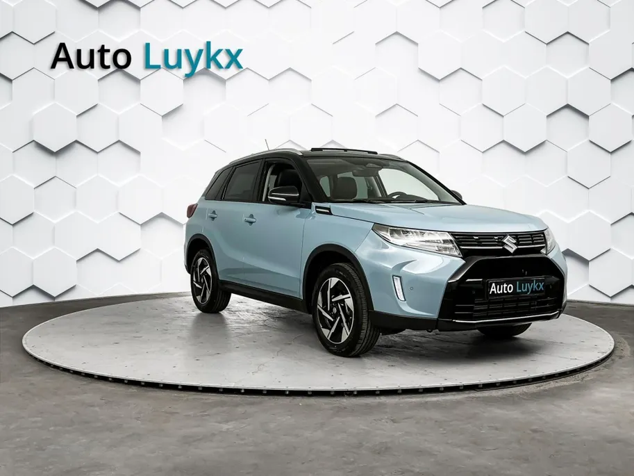 Suzuki Vitara 1.4 Style Smart Hybrid Automaat | Panoramadak | €2.000,- + €750,- voorraadkorting!