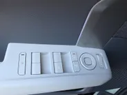 Kia EV3 GT-Line Business Edition 81.4 kWh | Navigatie | Stoel + Stuur verwarming | Navigatie | Climate control | Parkeer camera achter