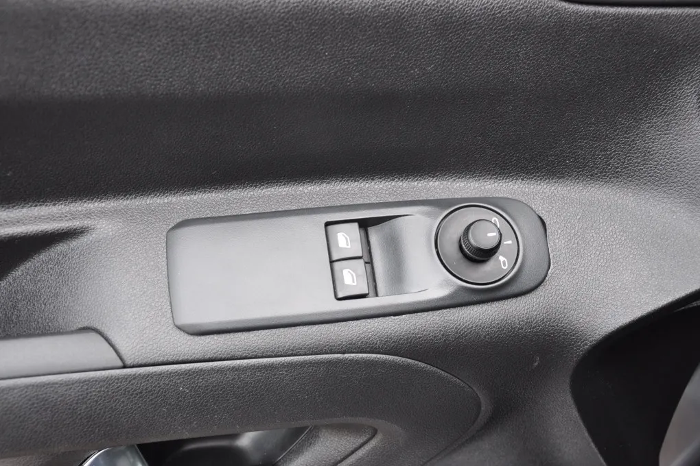 Citroën Berlingo 1.2 PureTech Live PDC Apple/Android