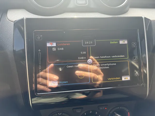 Suzuki Swift 1.0 Select