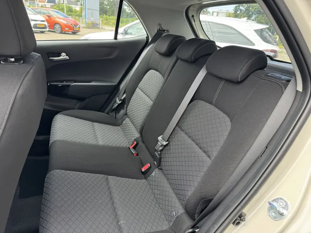 Kia Picanto automaat 1.0 DPI DynamicLine stoelverwarming