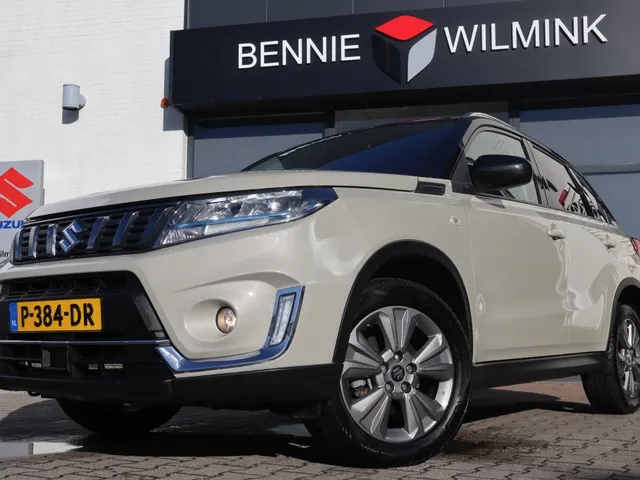Suzuki Vitara 1.4 BoosterJet Select Hybrid AdaptiveCruise | Carplay | All seasons