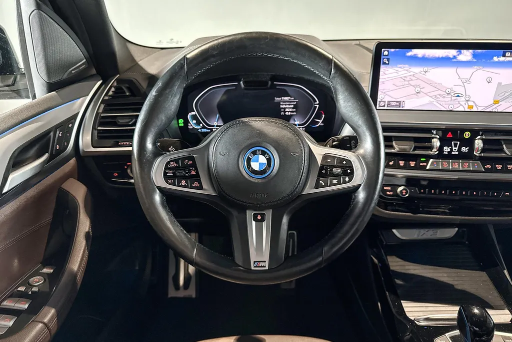 BMW iX3 High Executive