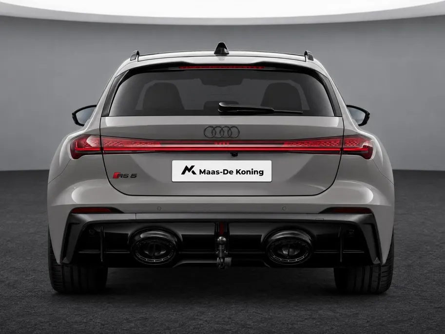 Audi RS5 e-hybrid quattro 639 PK · Audi Sportpakket · Optiekpakket Carbon · Glazen panoramadak · Head-up display · Trekhaak elek. wegklapbaar