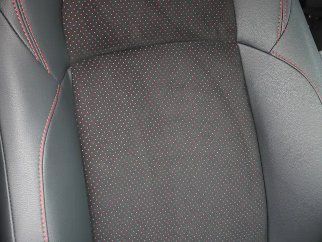 Toyota Yaris Cross 1.5 Hybrid 130 GR SPORT | HEAD-UP | JBL-AUDIO | 18'' LM-VELGEN |PARK-SENSOREN | BLIND SPOT