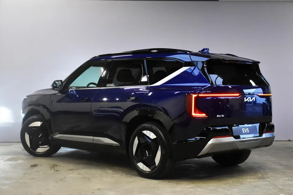 Kia EV5 81,4 kWh 217pk 2WD Plus Advanced