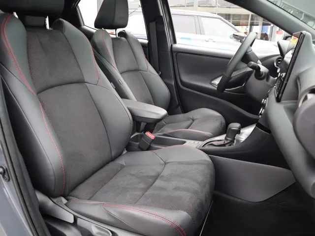 Toyota Yaris 1.5 Hybrid 130 GR Sport | Plus Pack | Panoramadak