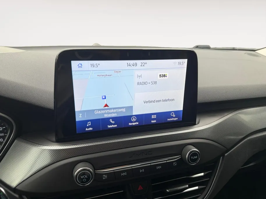 Ford Focus Wagon 1.0 EcoBoost Titanium Business | Trekhaak | HUD | Achteruitrijcamera | Winter Pack | Dodehoek detectie | Elektr. Achterklep | 12 maanden garantie! |