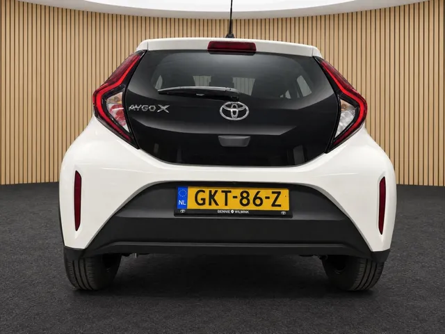 Toyota Aygo X 1.0 VVT-i MT Play | Camera | Carplay | Ad.Cruise