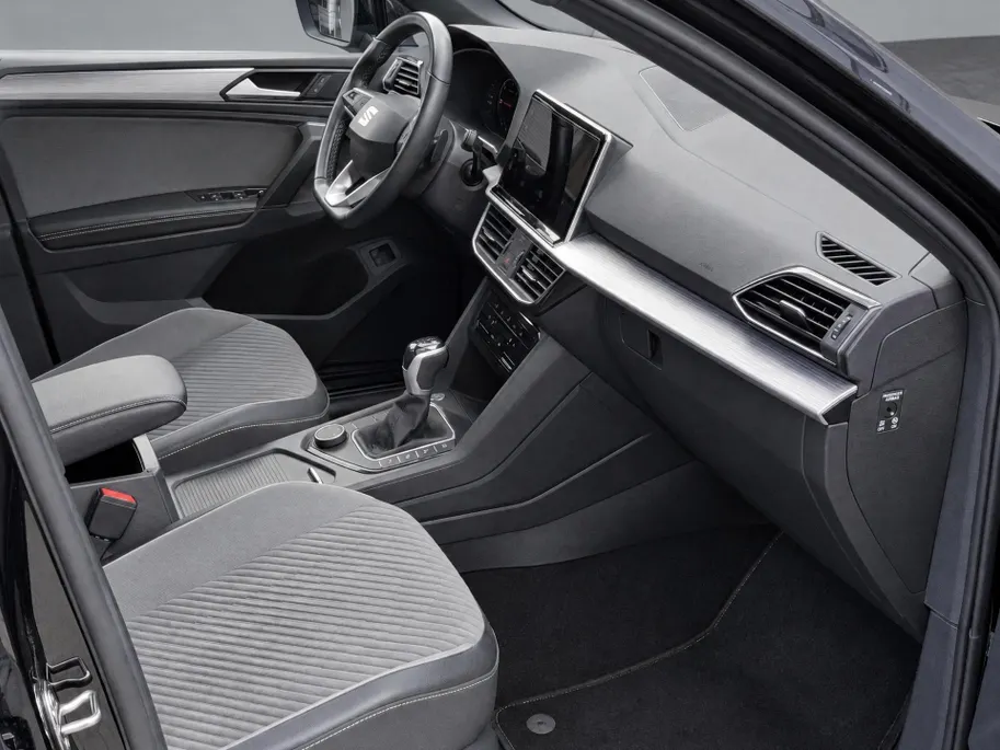 SEAT Tarraco Seat 1.4 TSI e-Hybrid 245pk Xperience Business Intense · Camera · Wegklapbare Trekhaak · Apple/Andorid Car Play · Elek. Achterklep · 20'' Inch ·