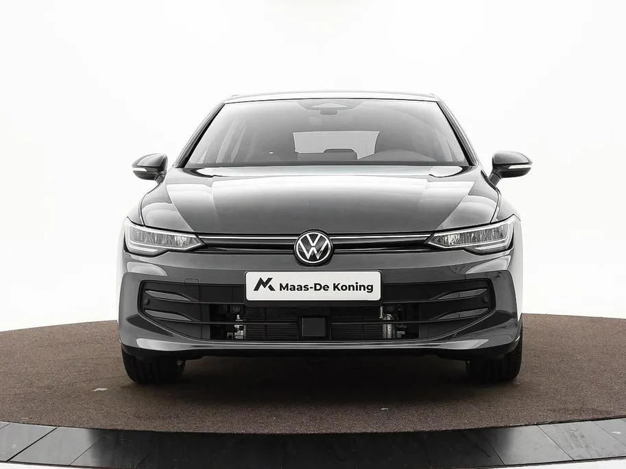 Volkswagen Golf Life Edition 1.5 eHybrid 204 PK 6 versn. DSG · Achteruitrijcamera · Draadloze telefoonlader · Comfort pakket ·