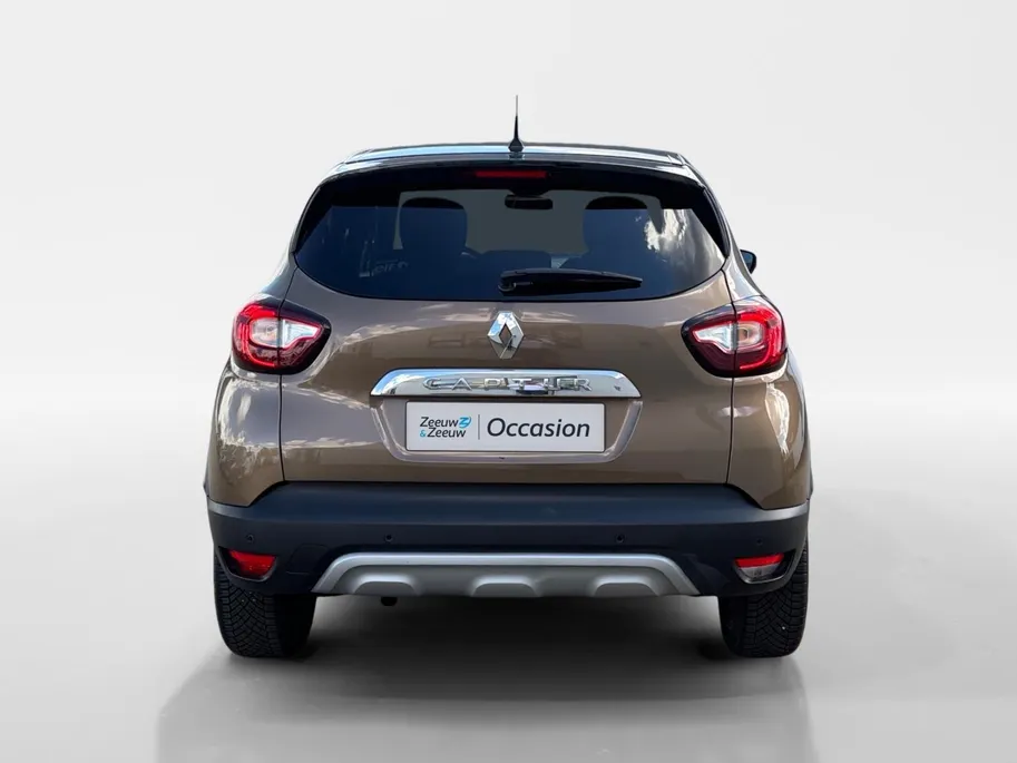 Renault Captur 90PK TCe Intens | All Season Banden | Armsteun | Navi | Camera | Parkeersensoren | Climate Control | Bluetooth | Lichtmetalen Velgen | Licht & Regen Sensor |