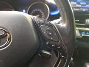 Toyota C-HR 1.8 Hybrid Dynamic Airco automatisch| Autonomous Emergency Braking | Cruise control adaptief | Lichtmetalen velgen 18' | Navigatiesysteem full map | Voorstoelen verwarmd