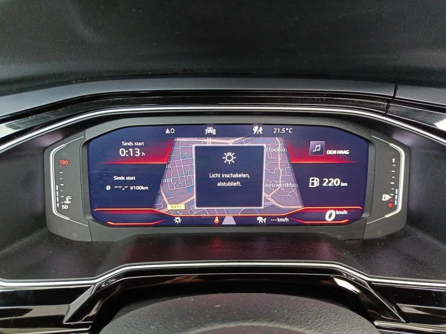 Volkswagen Polo 1.0 TSI Highline Business R | Panoramadak | Digitaal instrumentenpaneel | Achteruitrijcamera |