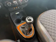 Toyota Aygo X 1.0 VVT-i MT Limited | Apple Carplay & Android Auto | Stoelverwarming | JBL Audio | Camera | Parkeersensoren | LMV | Cruise & Climate Control | Dealer Onderhouden | 12 Maanden BOVAG Garantie