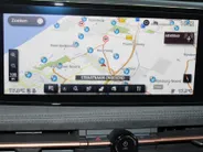 Nissan ARIYA Evolve 66 kWh | 22KW Lader| Afneembare trekhaak| Apple carplpay& Android auto| 360grd Camera| Stoelverwarming en verkoeling| Elektrisch verstelbare stoelen| Luxe bekleding| Dealer onderhouden|