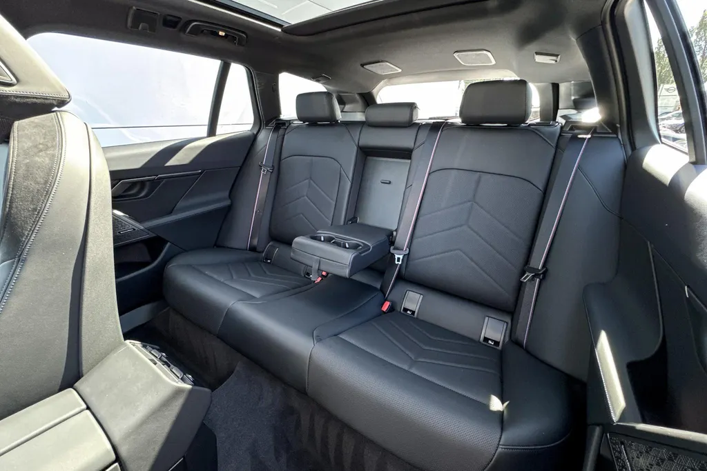 BMW 5 Serie Touring 550e xDrive