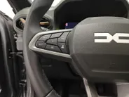 Dacia Bigster 1.8 Hybrid 155 Extreme AUTOMAAT NAVI TREKHAAK AIRCO 360CAMERA CRUISE CONTROLE SCHUIFKANTELDAK APPLE CARPLAY ANDROID AUTO ZEER MOOIE AUTO DEALER ONDERHOUDEN