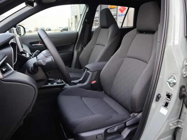 Toyota Corolla Cross Hybrid 140 Dynamic Panoramadak