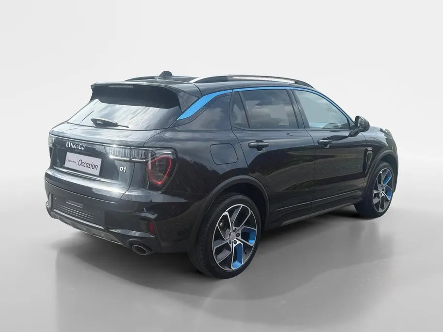 Lynk & Co 01 1.5 | Automaat | Panorama Dak | 360* Camera | Stoelverwarming | Apple Carplay/Android Auto | DAB | Climate Control | Cruise Control | Navigatie
