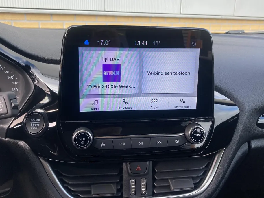 Ford Fiesta 1.0 EcoBoost Hybrid Titanium Apple Carplay/ Android Auto - Winter Pack - Agate Black