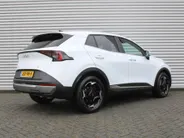 Kia Sportage 1.6 T-GDi Hybrid DynamicLine | Stuur-/stoelverwarming | Camera | Elek. stoelverstelling | Cruise adapt. | LED |  Telefoonlader | 18' LM | Clima |