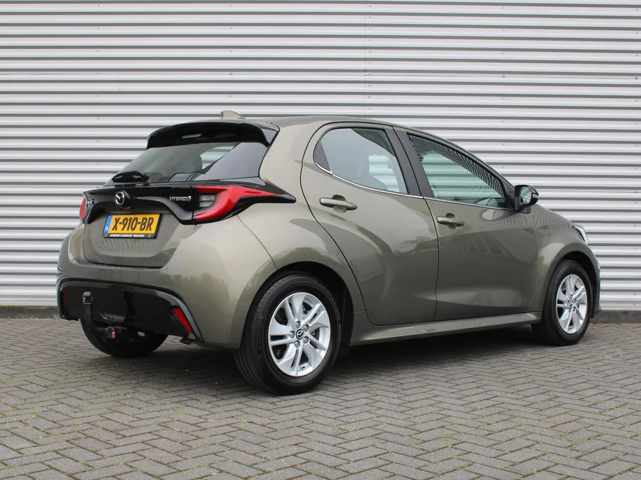 Mazda 2 Hybrid 1.5 Agile | Comfort pakket | Trekhaak | CarPlay | Camera | Stuur-/stoelverwarming | Cruise adapt. | 15' LM |