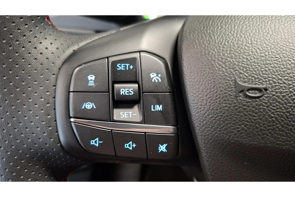 Ford Kuga 2.5 PHEV 225PK ST-Line X | Panoramadak | Trekhaak | Winter Pack | Adap. Cruise | HUD |