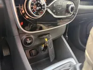 Renault Clio Estate 0.9 TCe Limited | Trekhaak | Parkeersensoren | Navigatie | Bluetooth | Cruise & Climate Control | Onderhoudshistorie | 12 Maanden BOVAG Garantie