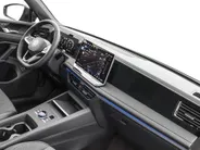 Volkswagen Tiguan Limited Edition 1.5 eHybrid 204 PK 6 versn. DSG · Design Pakket Dark · Trekhaak inklapbaar, met elektrische ontgrendeling, incl. aanhangermanoeuvreerhulp Trailer Assist · Voorraad OUTLET · Prijs is inclusief inruilpremie ·