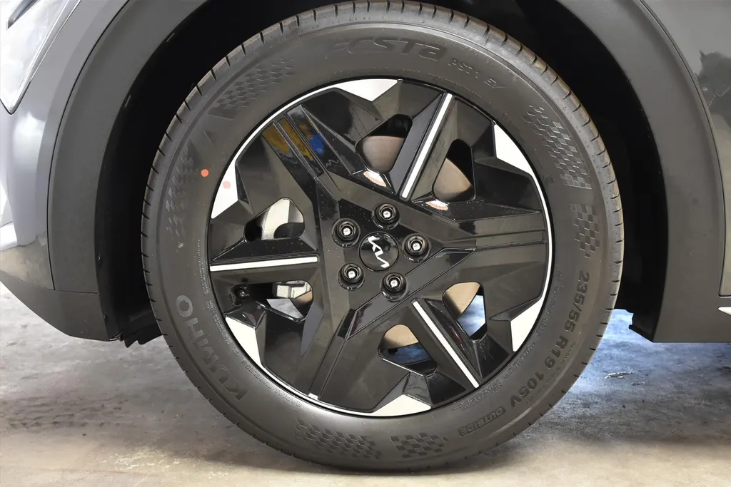 Kia EV6 63kWh 170pk RWD Light Edition NIEUW - SNEL LEVERBAAR